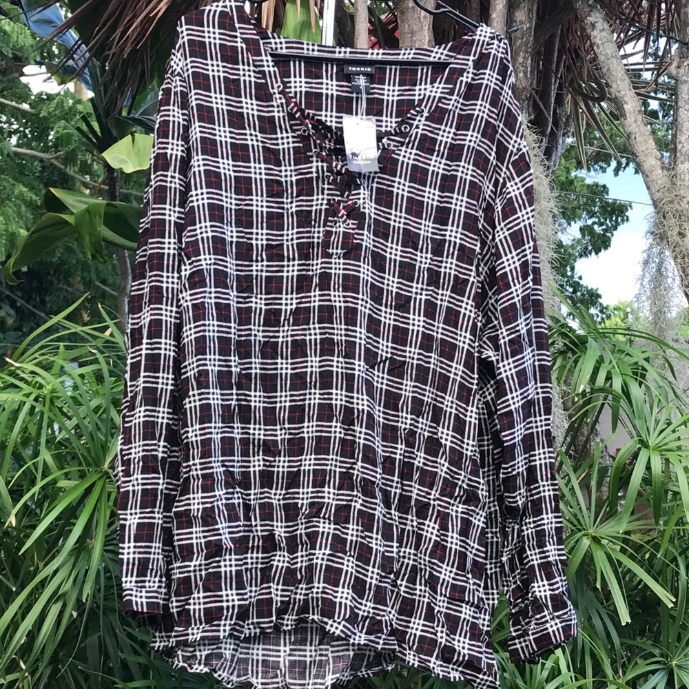 Torrid Tunic, Black and Red, Lace up